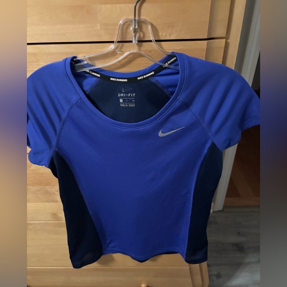 Nike Women's Royal Blue Dri-FIT Tee